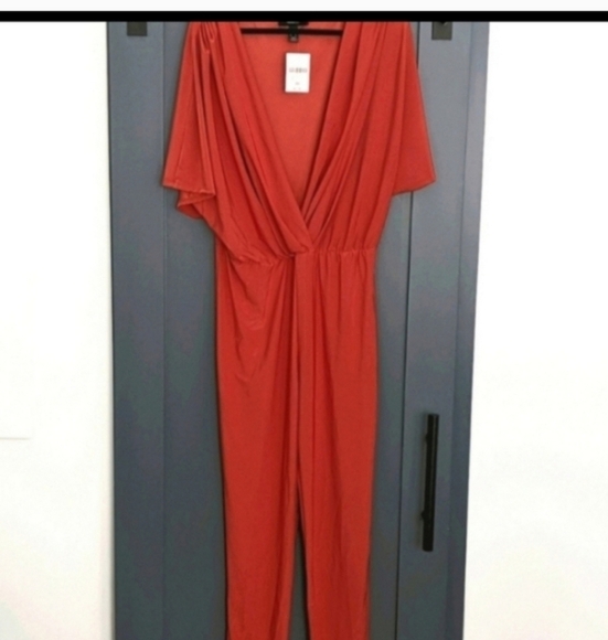 🍂🍁Nwt Forever 21 3x jumpsuit - Picture 3 of 4
